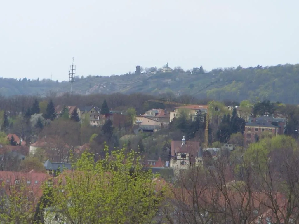 Ferienwohnung Dresden-Trachenberge-Stadtblick アパート ドレスデン